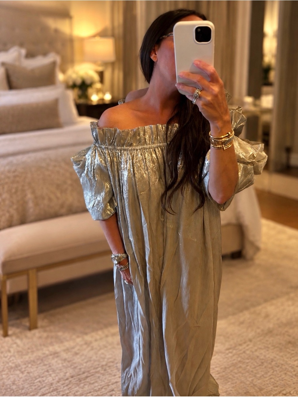 Oscar de la Renta Metallic Silver Off-Shoulder Sleep Robe